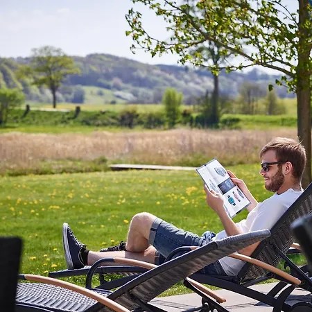 Haraldskaer Sinatur & Konference 4*